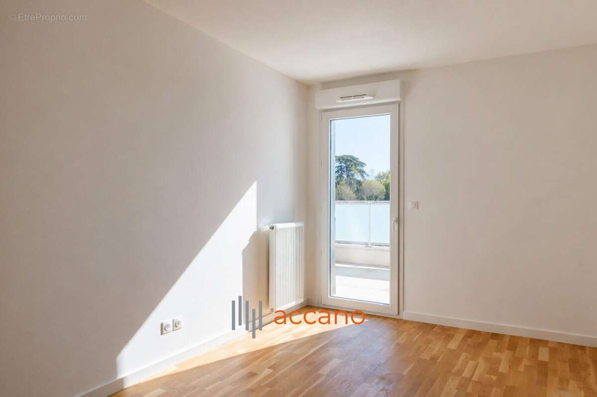 Appartement à CHAMPAGNE-AU-MONT-D'OR