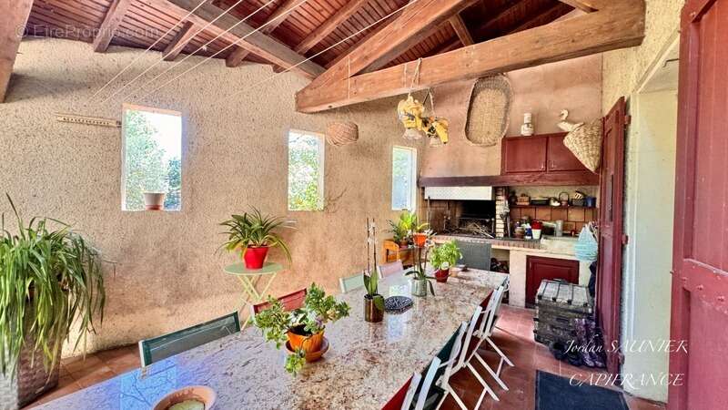 Maison de campagne à vendre 7 pièces GARREVAQUES (81) - photo 13