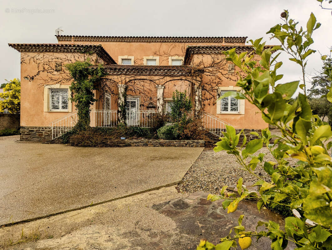 Maison à ESPONDEILHAN