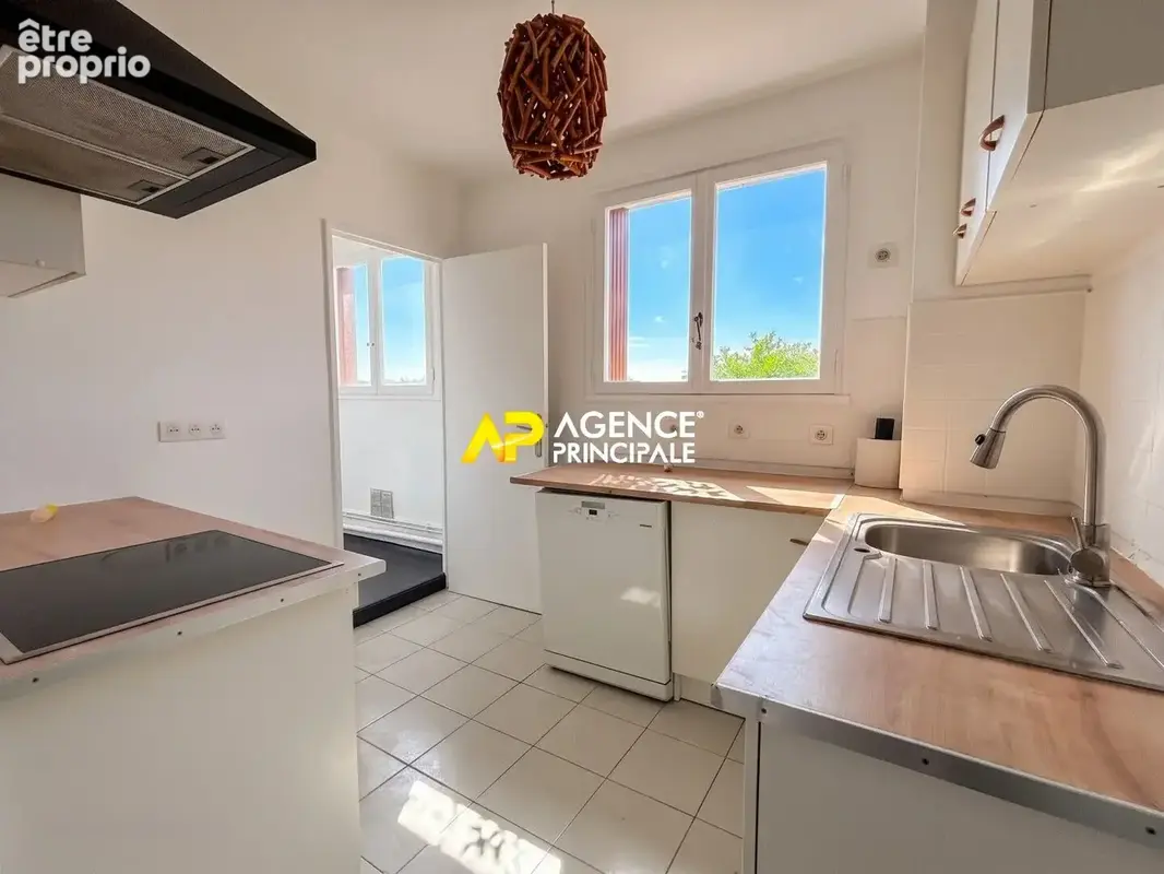 Sartrouville - Appartement 3 pièces 63.65 m2 avec parking, balcon et cave - photo 3