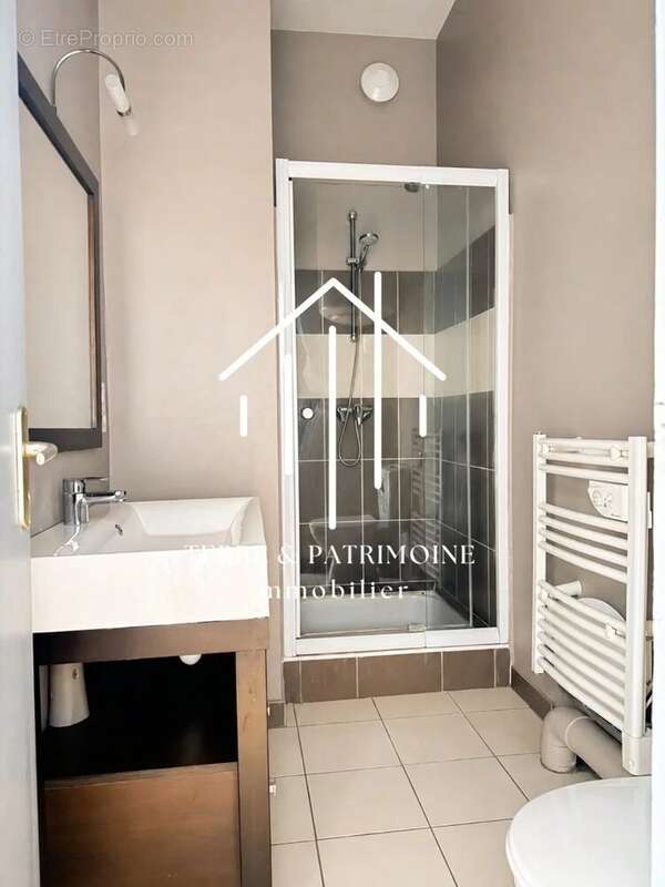 Appartement à AUBENAS