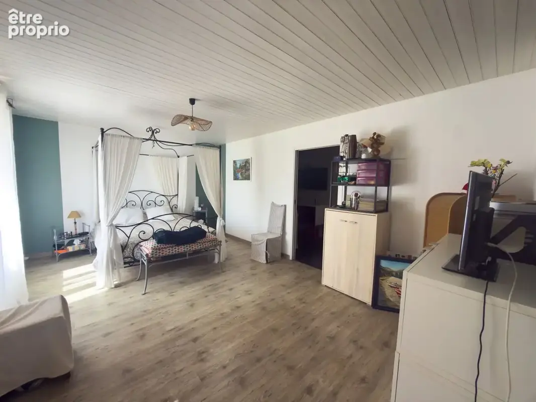 Chambre RDC