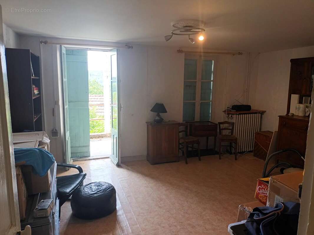 Maison 94 m² à Montcenis  - photo 3