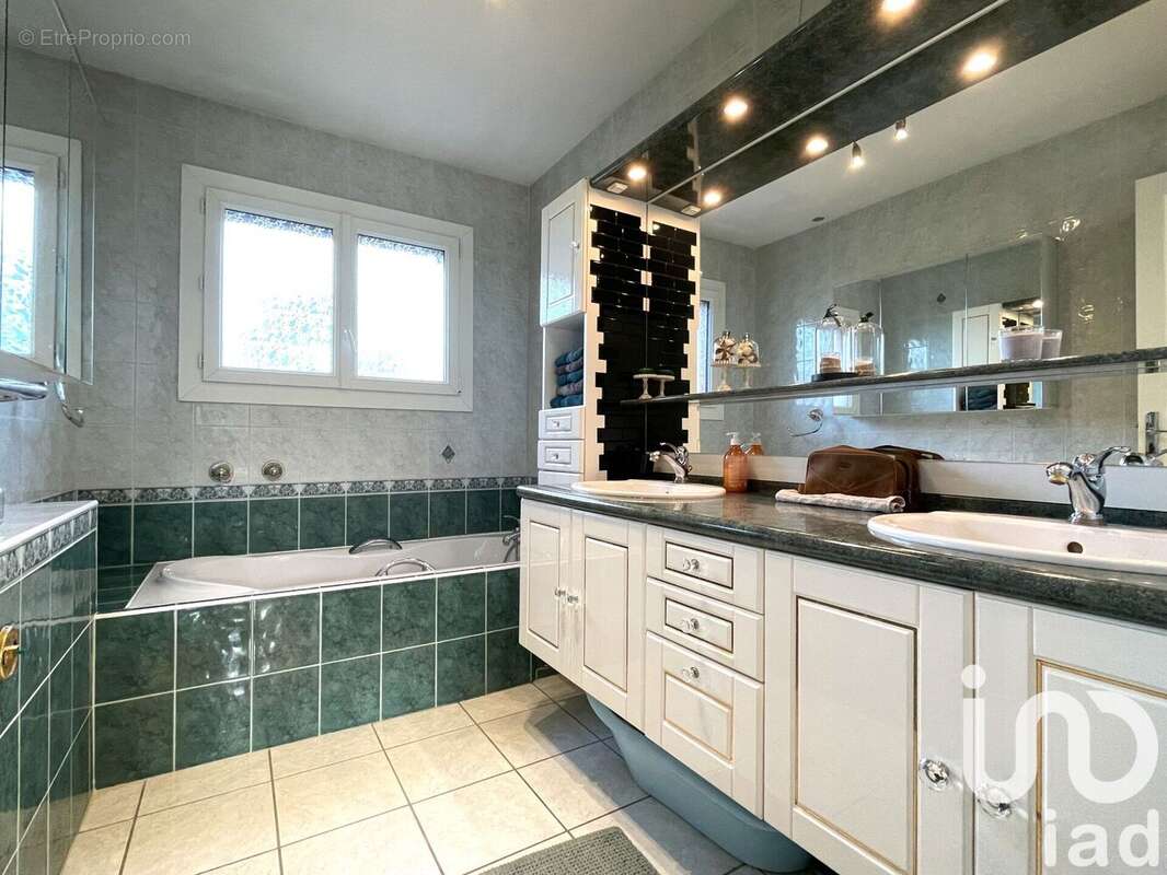 Photo 7 - Maison à SAINTE-GEMME-MORONVAL