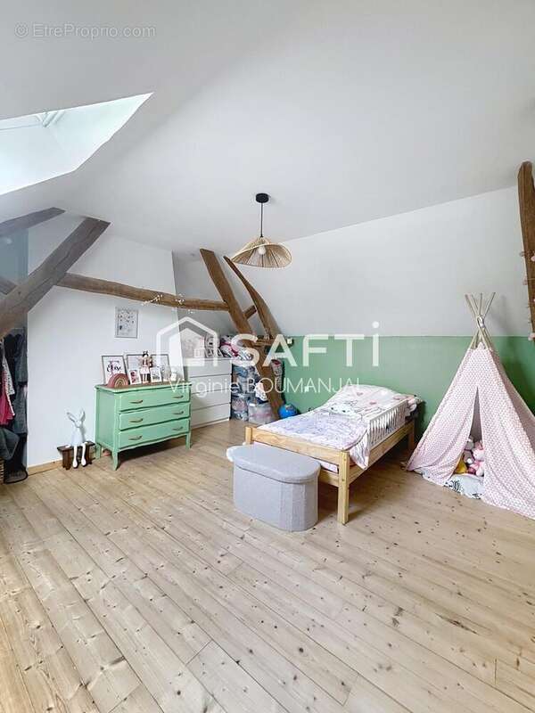 Photo 3 - Maison à HORNOY-LE-BOURG