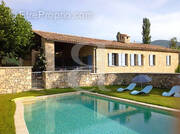 Maison à BUIS-LES-BARONNIES