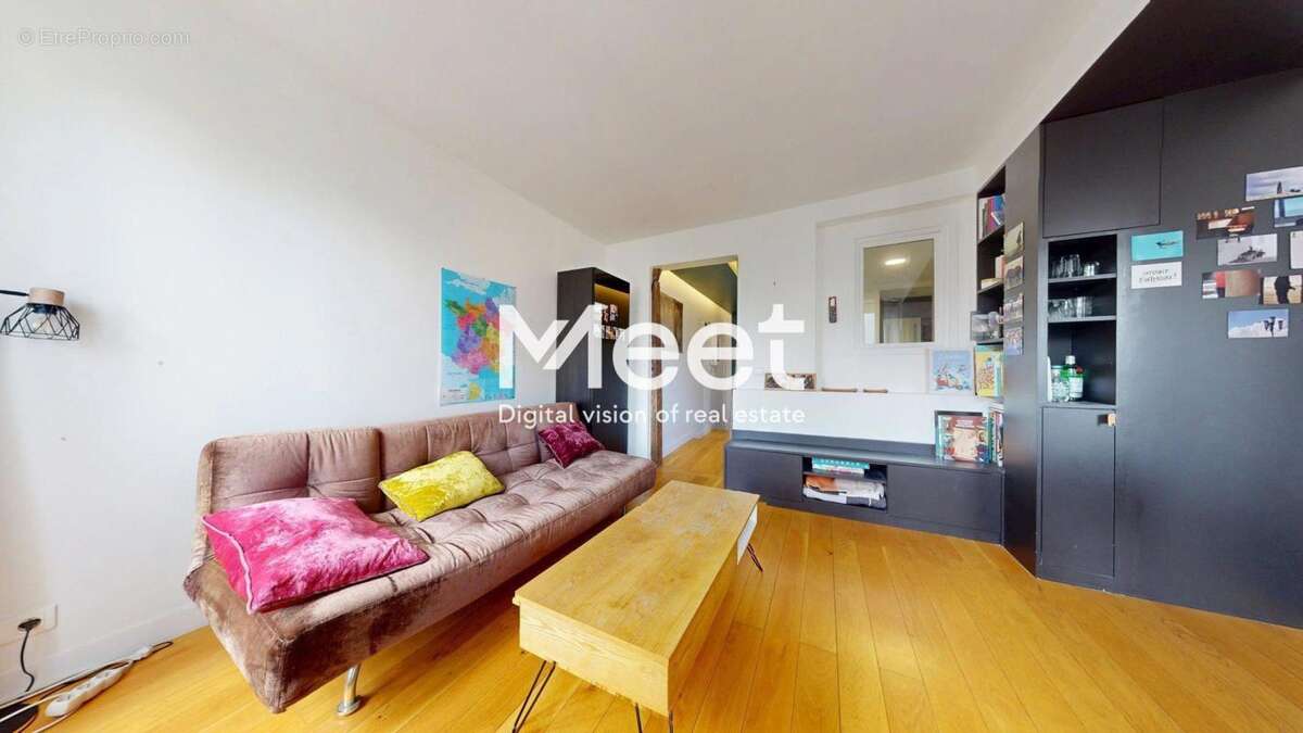 Appartement à PARIS-18E