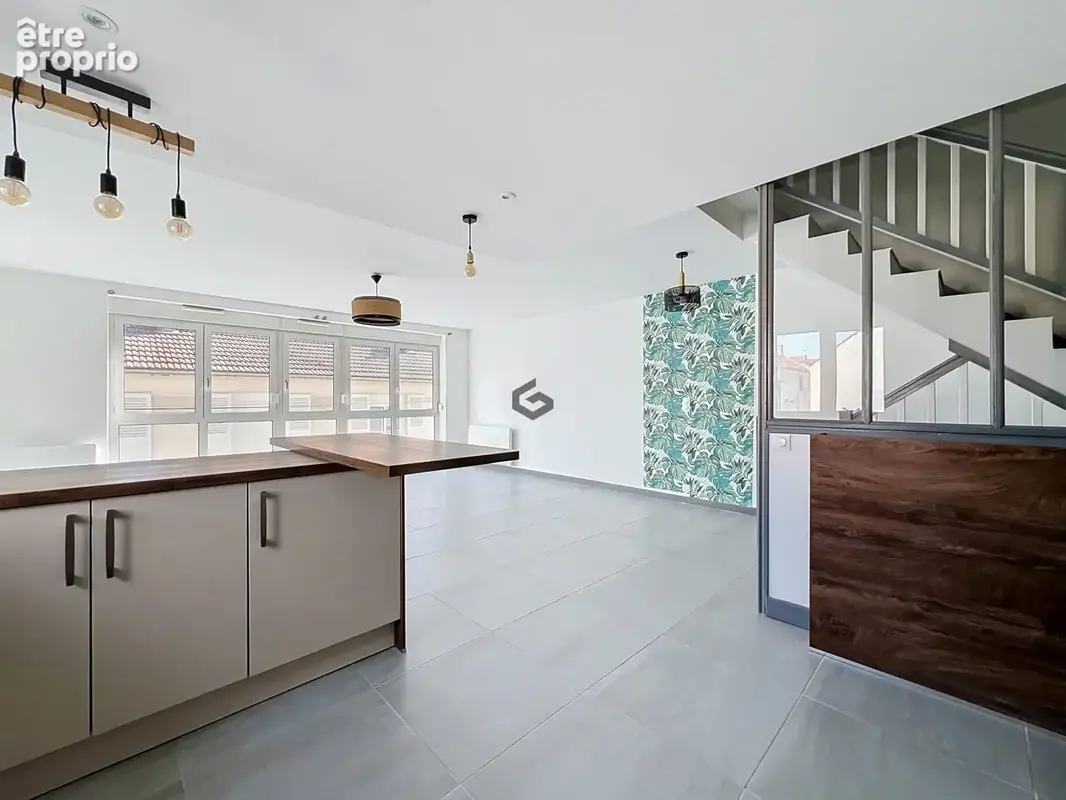 Appartement 6 pièces 140 m² à vendre à Reims (51100) - photo 2