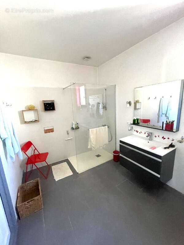 Maison à JONQUERETTES