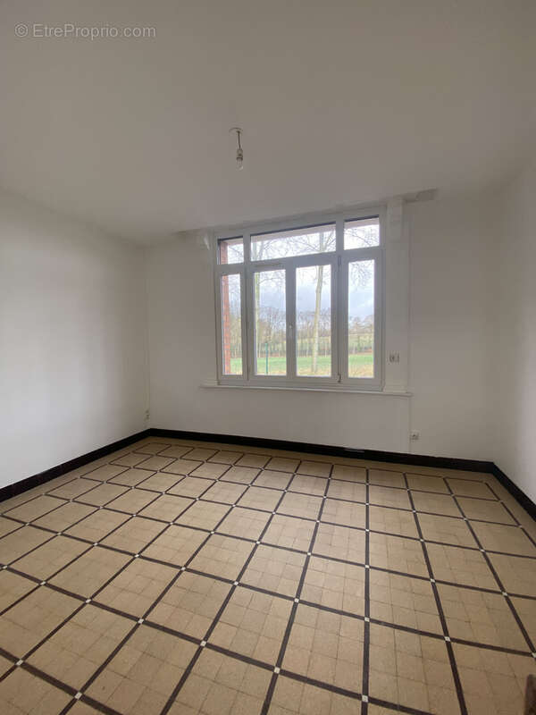 Maison à SAINT-POL-SUR-TERNOISE