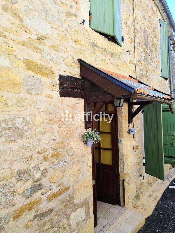 Maison 58 m² à Puy-L'eveque  - photo 2