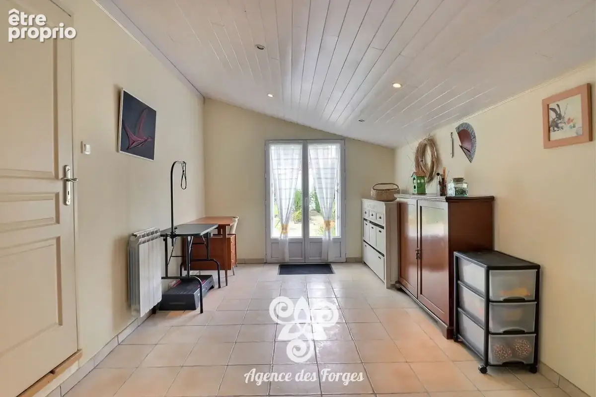 Maison plain pied - 3 chambres + bureaux / 606m² de terrain / Saint Julien De Concelles - photo 10