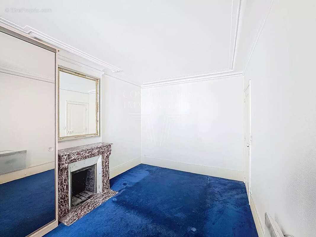 Appartement à LEVALLOIS-PERRET