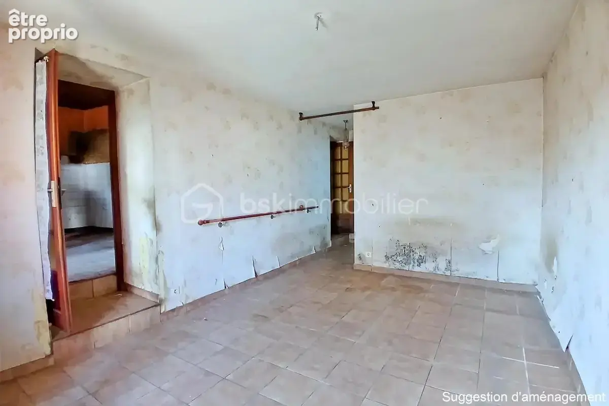 Grand corps de ferme composé de 2 maisons mitoyennes et 800m² de terrain - photo 17
