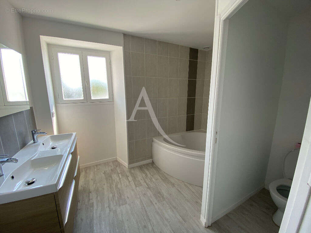 Appartement à NOZAY