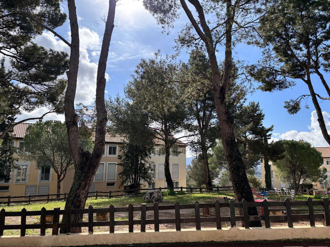 Appartement à MARSEILLE-13E