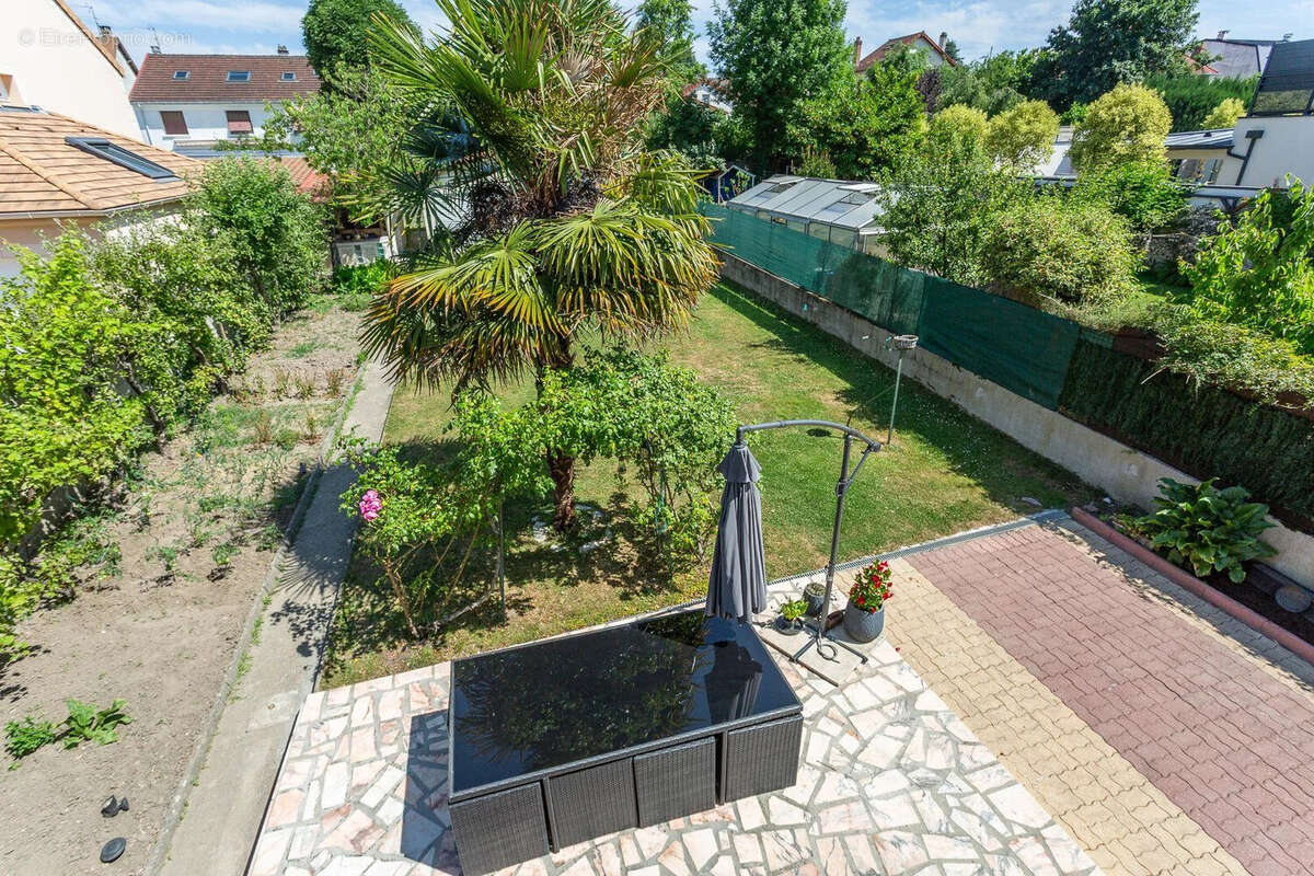 Maison à MORANGIS