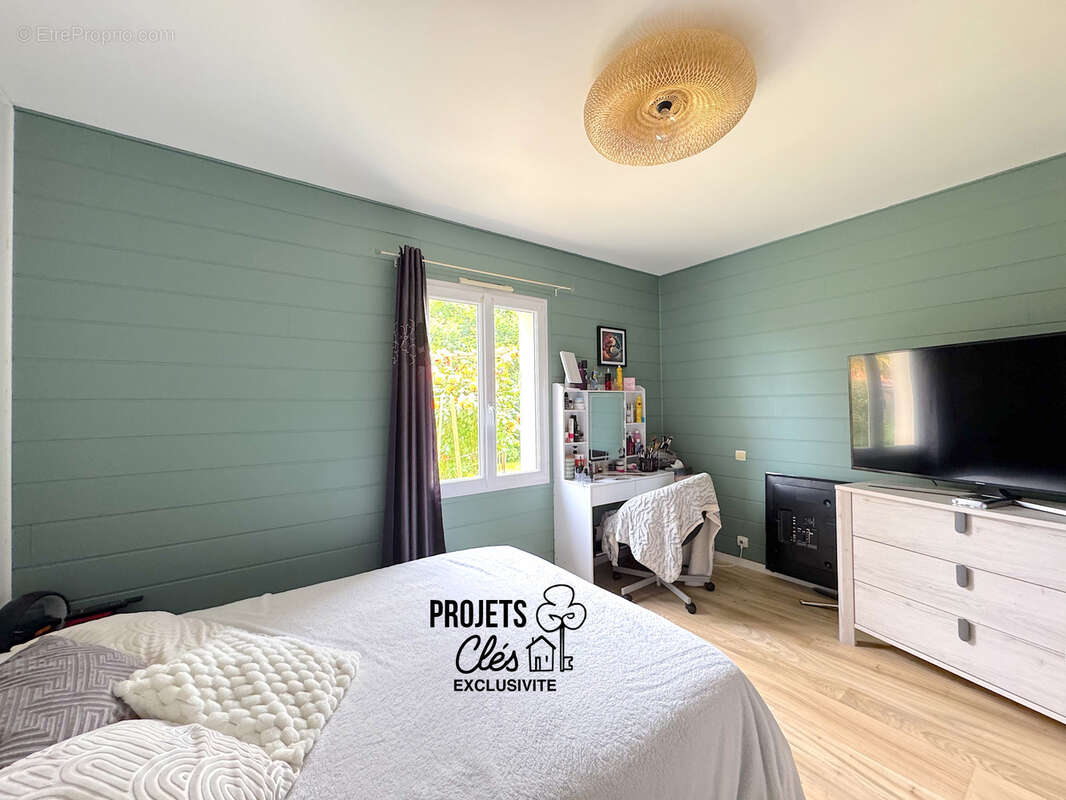 Maison à LE GIROUARD