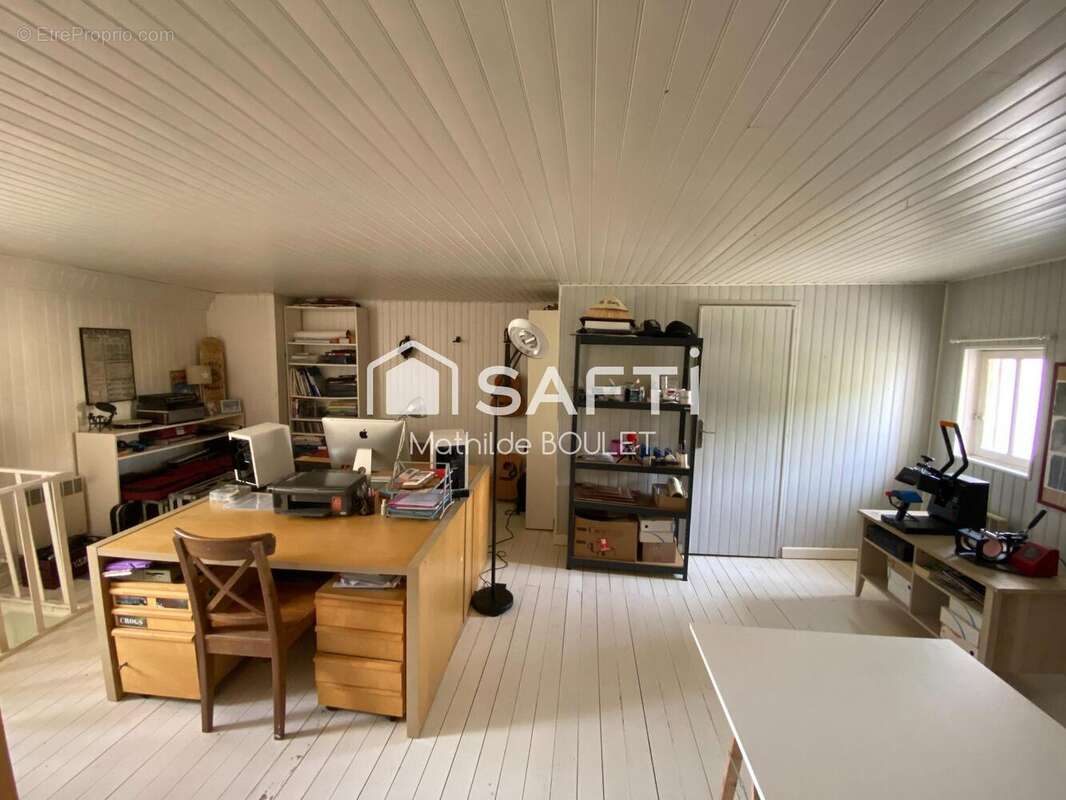 Maison 121 m² à Archingeay  - photo 6