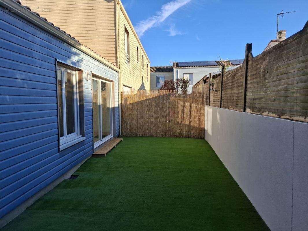 Maison à SAINT-SAUVEUR-D&#039;AUNIS