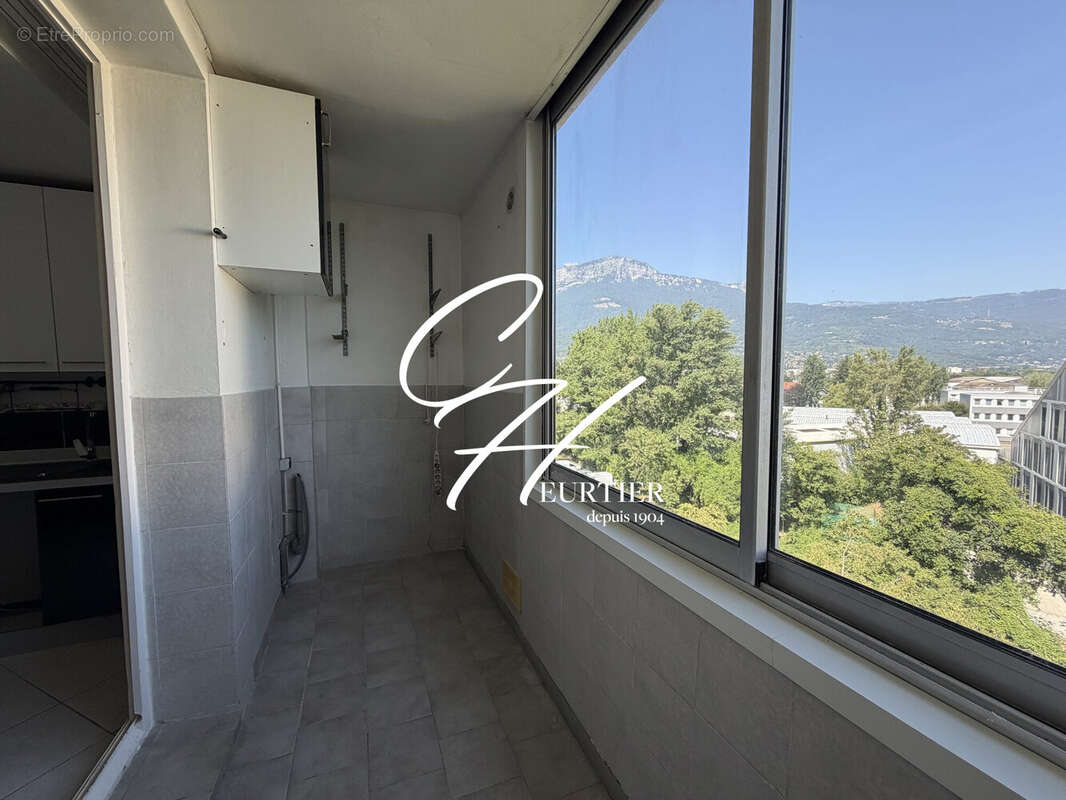 Appartement 60 m² à Echirolles  - photo 8
