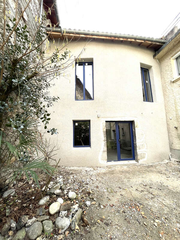Maison à VIF