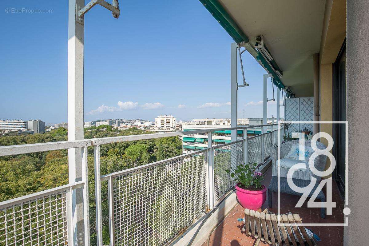 Appartement à MARSEILLE-9E