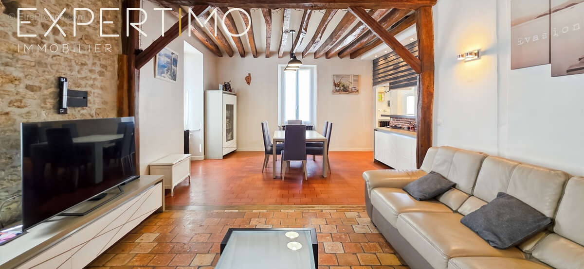 Maison à ANGERVILLE