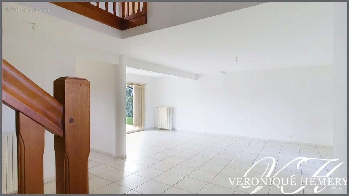 Photo 6 - Maison à TIERCE