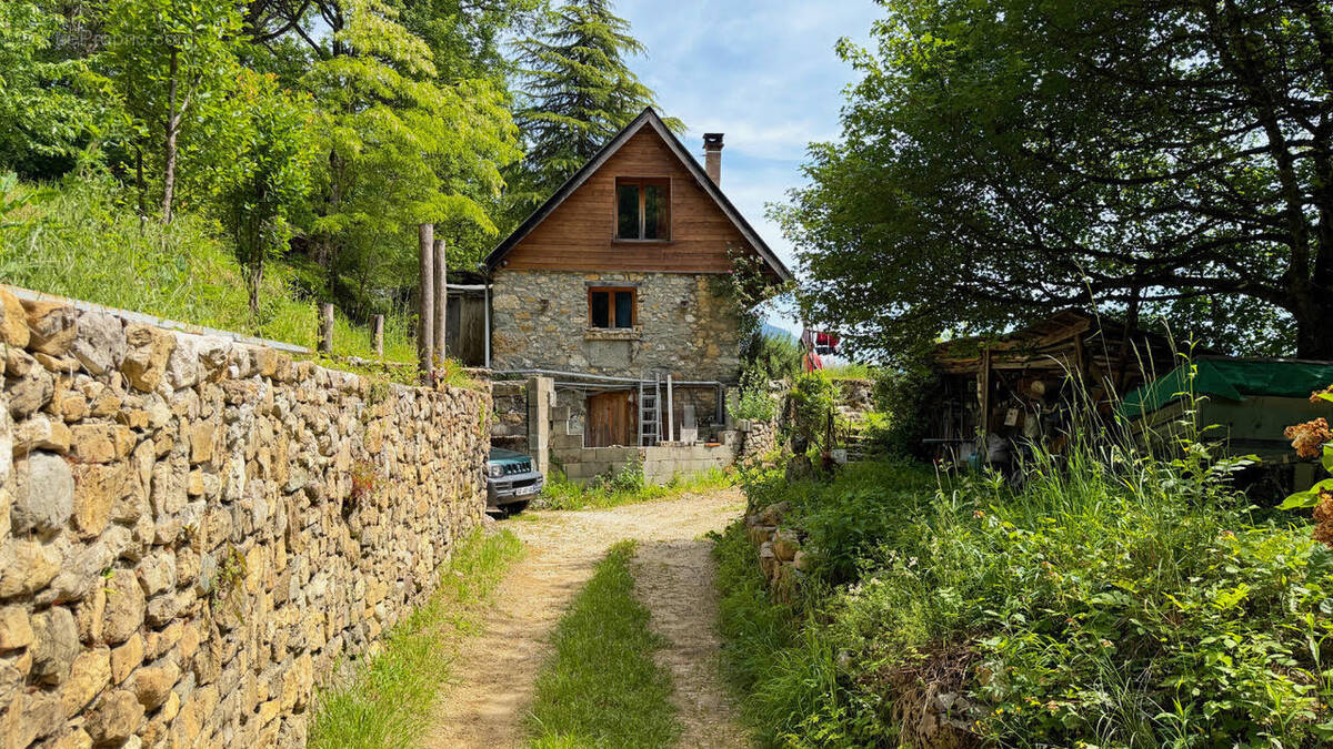 Maison à SAINT-ALBAN-LEYSSE