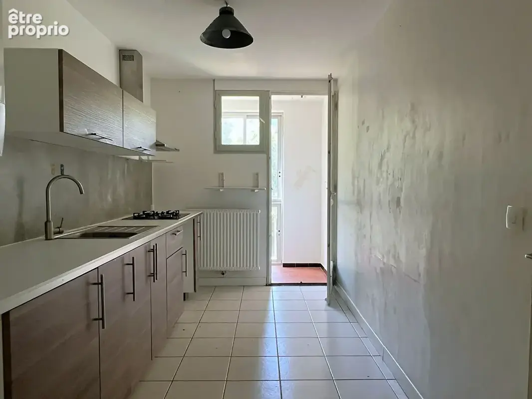 Appartement à vendre Les Prairies, Saint-Mitre Marseille 13e - T3 avec balcon, cave - photo 5