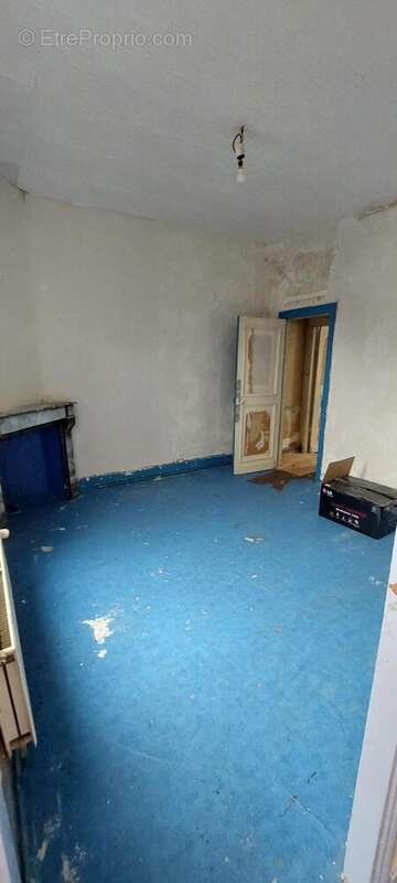 chambre 18m2 - Maison à ROUBAIX