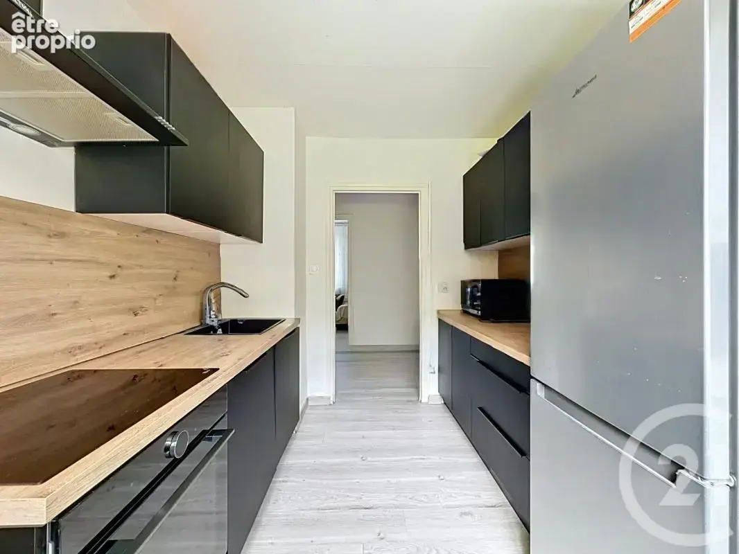 Appartement 57 m² à Pont-Eveque  - photo 3
