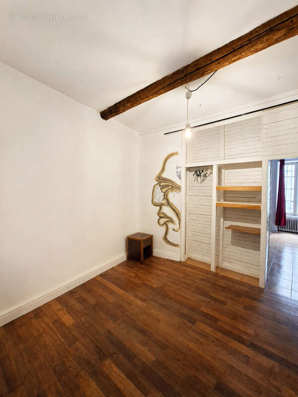 Maison de ville 120 m2 avec terrasses - quartier de la Roquette à Arles - photo 4