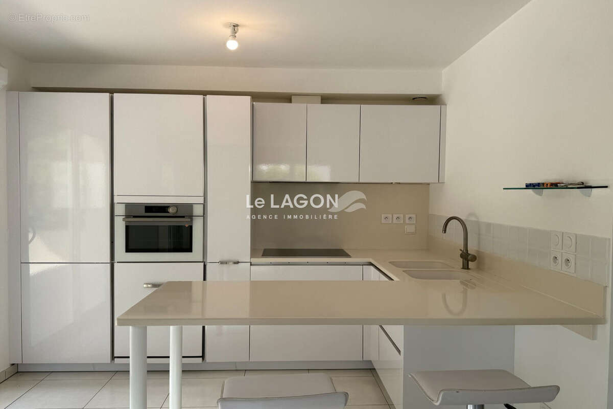 Maison 102 m² à Saint-Cyprien  - photo 4