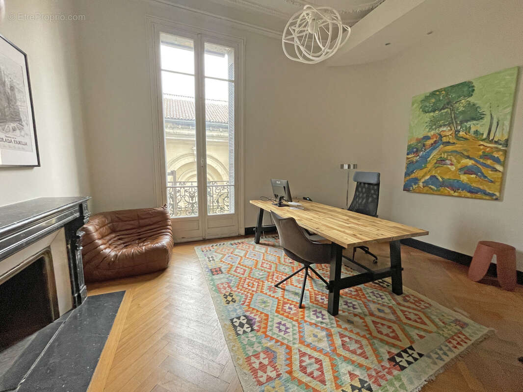 Appartement à NIMES