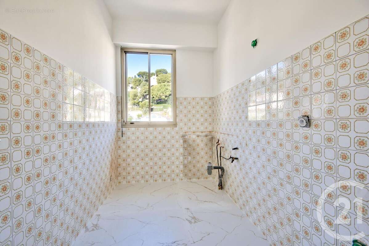 Appartement à BEAULIEU-SUR-MER