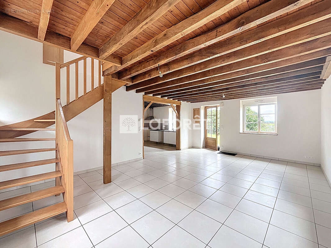 Maison à LONLAY-L&#039;ABBAYE