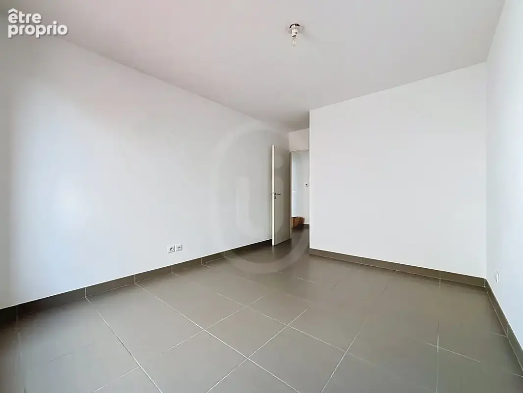 Montpellier - Port Marianne - T3 de 54 m² - photo 7