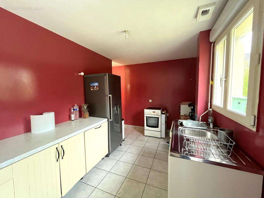 Maison à AUX MARAIS