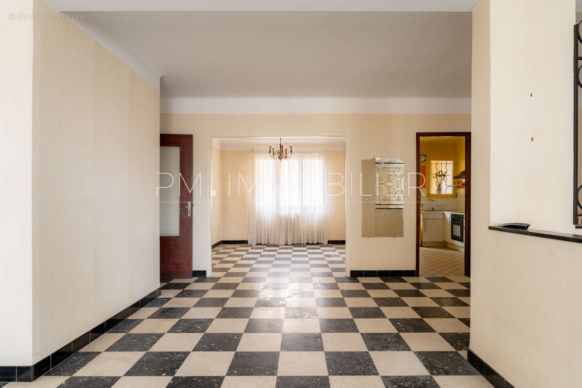 Appartement à AIX-EN-PROVENCE