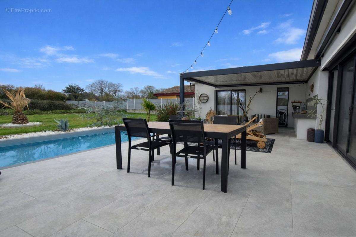 Maison à VILLEMATIER