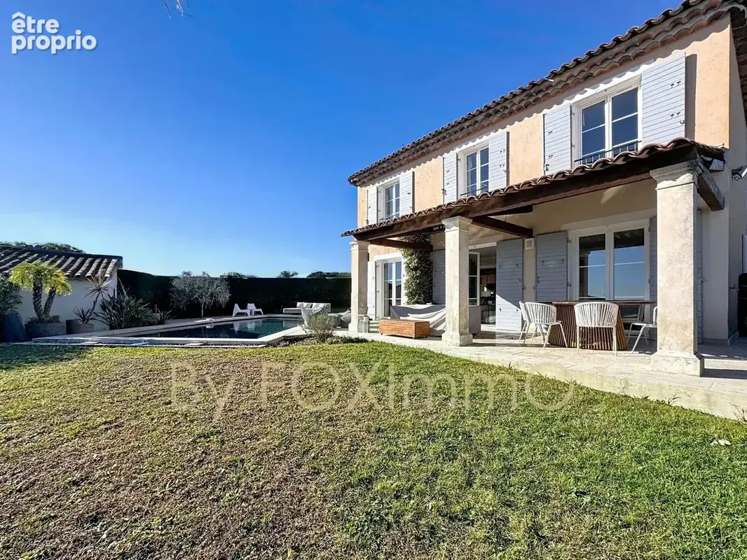 Villa vue mer sur la cote d azur, 4 chambres , piscine ,  jardin , residence securisé - photo 10
