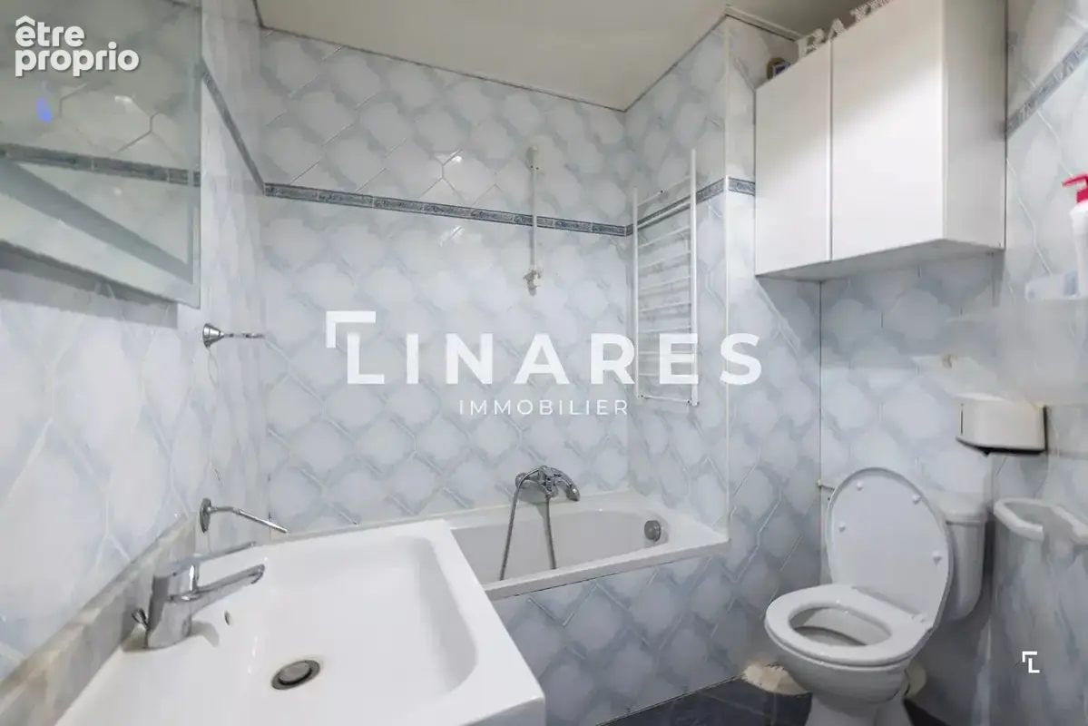 BUSINESS PLACE – Bureaux T5 de 147 m² – Place de parking – Le Rouet – 13008 Marseille - photo 11