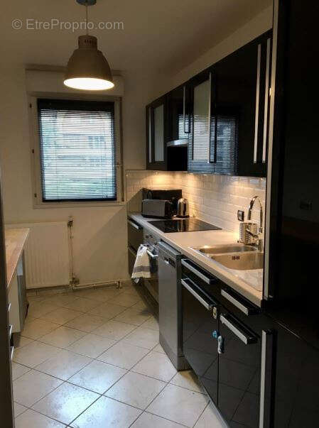 Appartement à COURCOURONNES