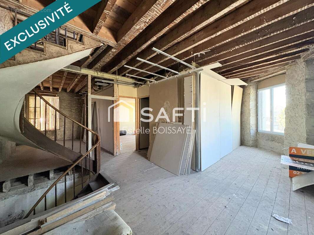 Appartement 232 m² à Tinchebray  - photo 9