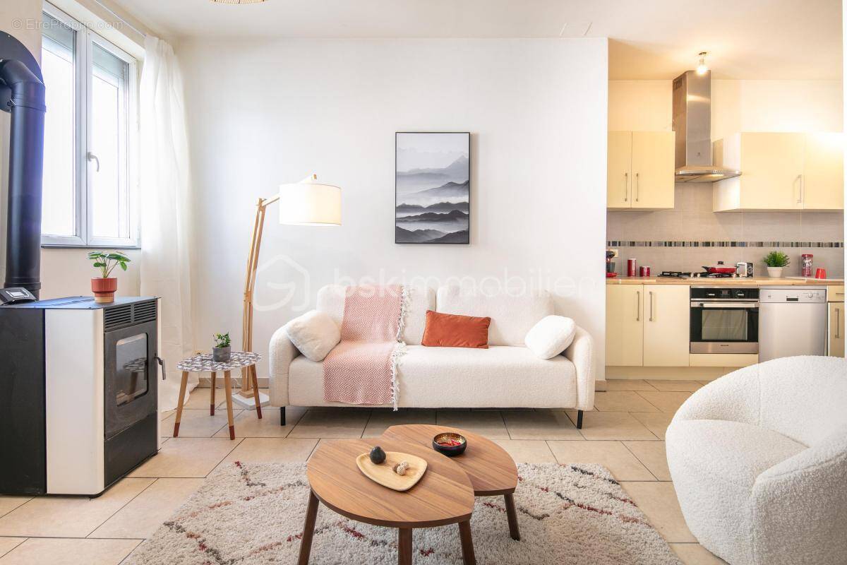 Appartement à RIVES