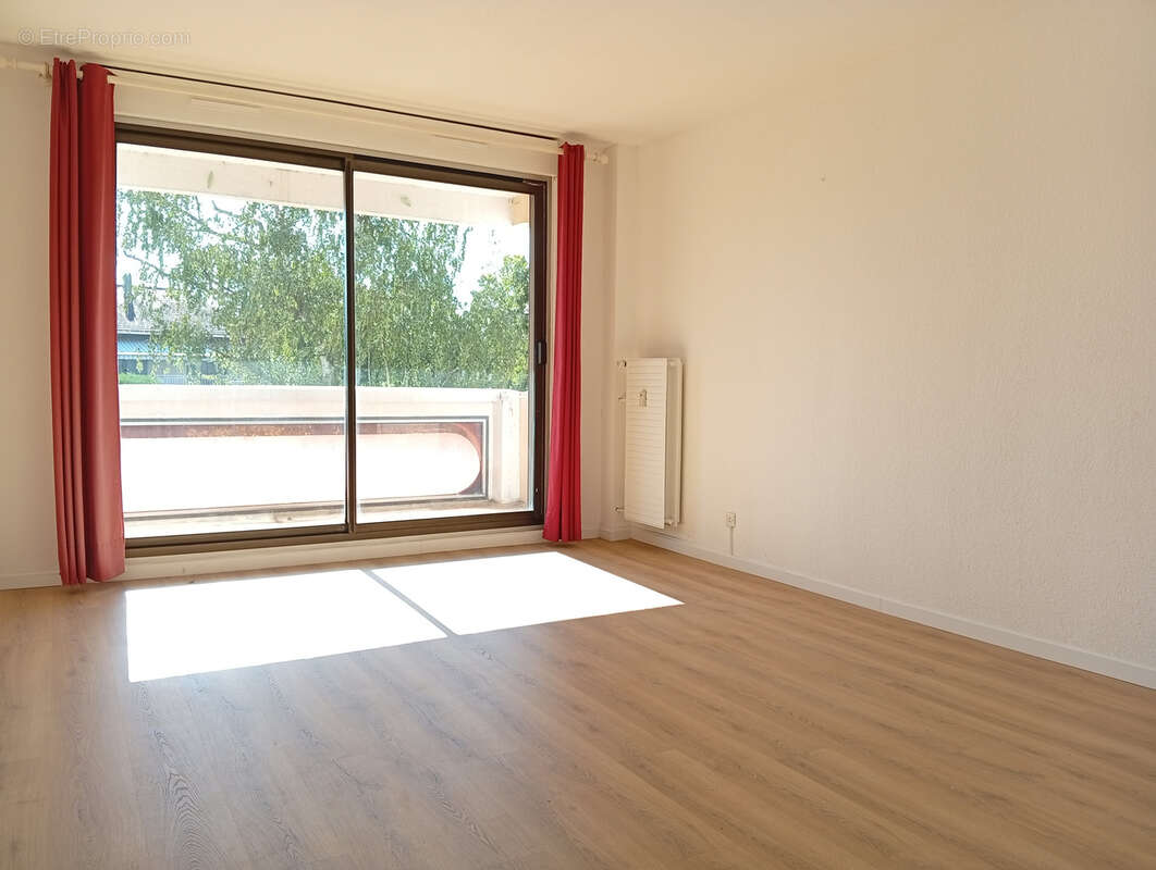 Appartement avec ascenseur / balcon / Place de parking - photo 4