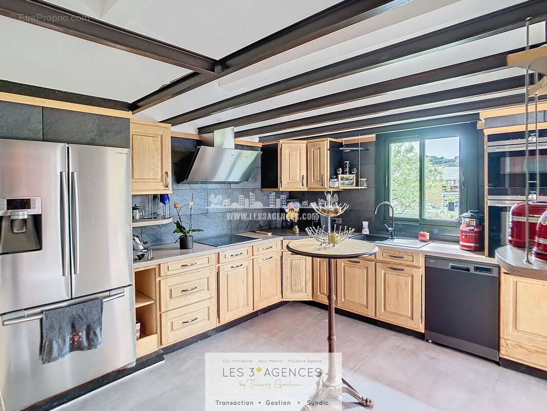 Maison T5 avec local commercial et atelier ou garage - photo 4