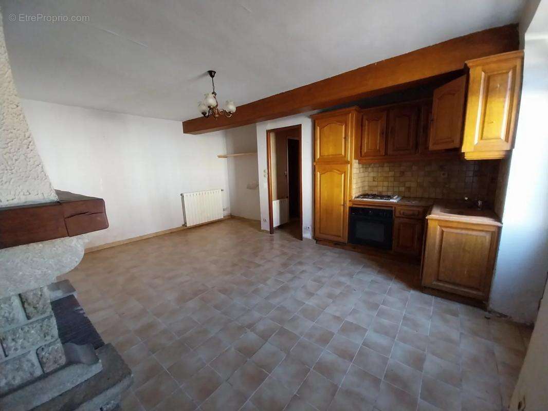 Maison à CHATILLON-EN-BAZOIS